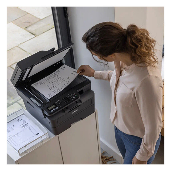 Brother MFC-L2800DW imprimante laser A4 multifonction noir et blanc avec wifi (4 en 1) MFCL2800DWRE1 833270 - 6