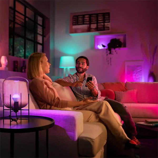 Philips Hue E14 ampoule intelligente sphérique P45 RGB Zigbee LPH03365 - 5