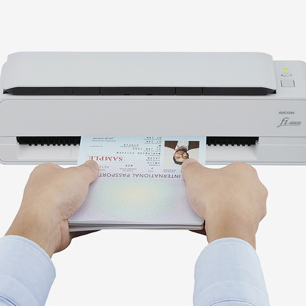 Ricoh/Fujitsu Fi-800R scanner de documents PA03795-B001 842066 - 3